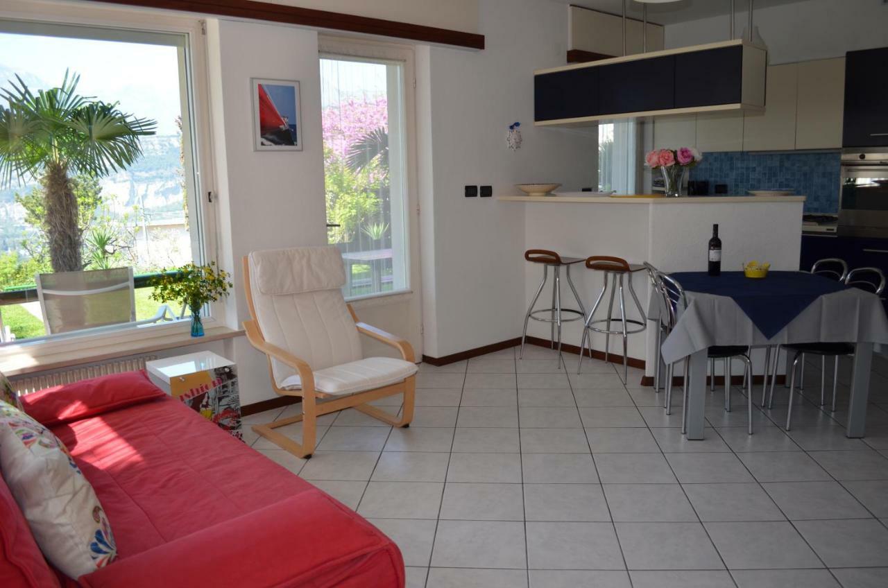 Appartamento Ospitalità in zona panoramica Torbole Sul Garda Esterno foto